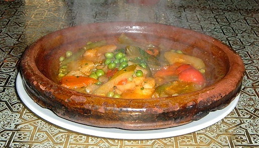 Tajine du Maroc via wikimedia commons 
