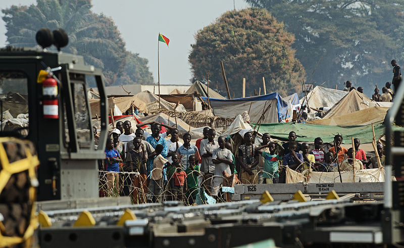 Refugiados que huyen de los combates en la República Centroafricana. Imagen de wikipédia, dominio público.