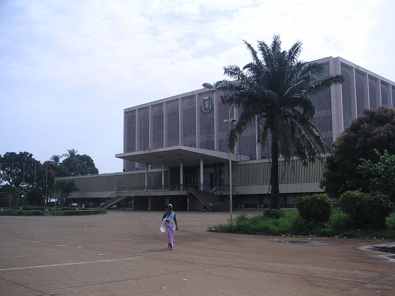 Le Palais du peuple - Conakry, Guinée. CC BY 2.5