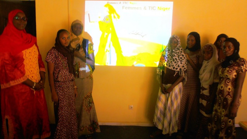'atelier sur la Cartographie OpenStreetMap avec Femmes & TIC Niger via Mapping for Niger sur Facebook 